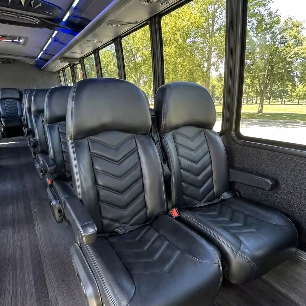 naugatuck 28 passenger minibus seating