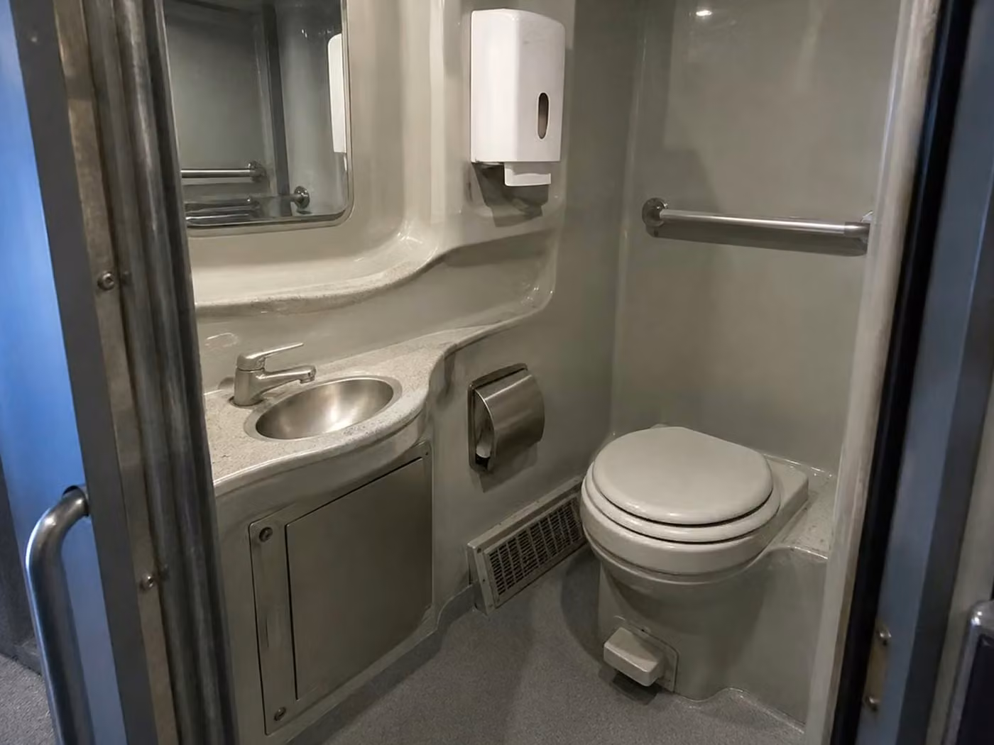 naugatuck 56 passenger charter bus onboard restroom