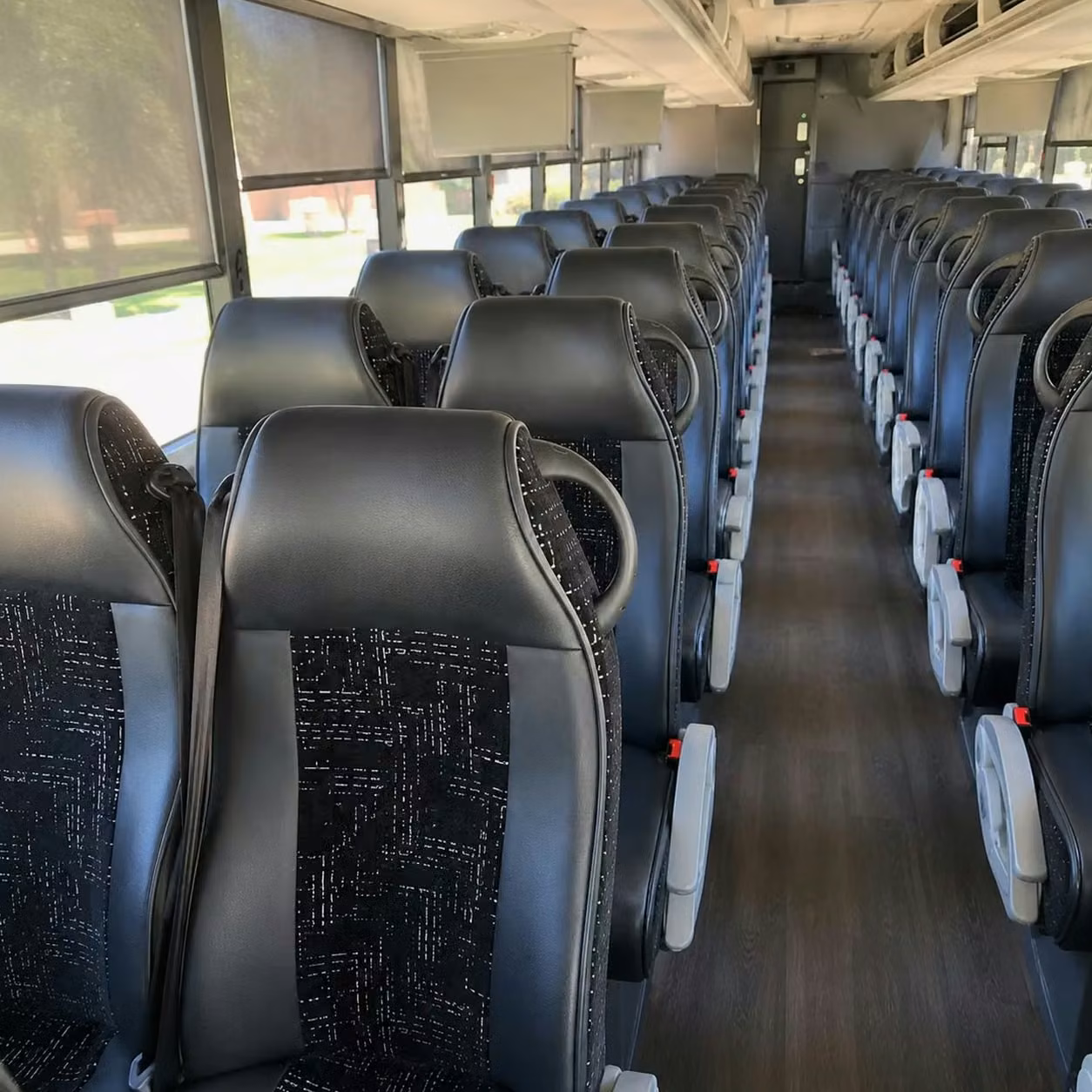 naugatuck charter bus prices