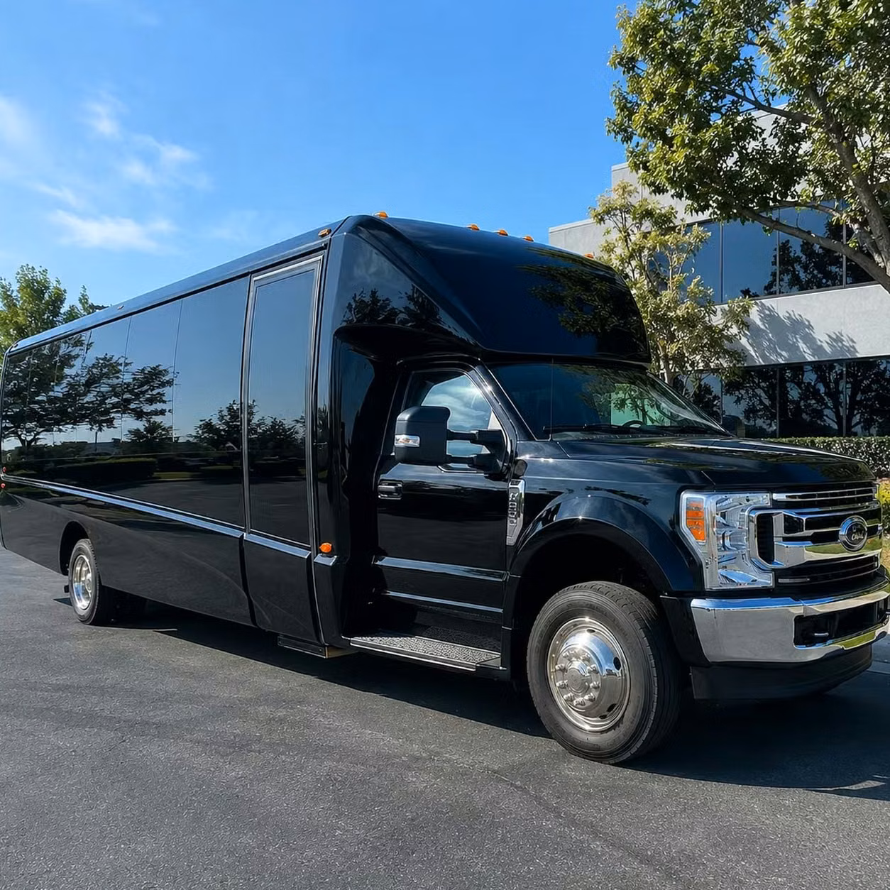 naugatuck custom multi stop naugatuck prom routes for photos dinner and the dance