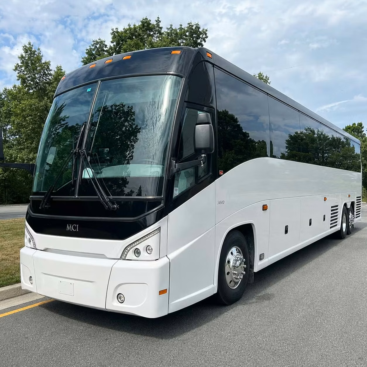 naugatuck private bus rentals for concert nights out and pre gaming